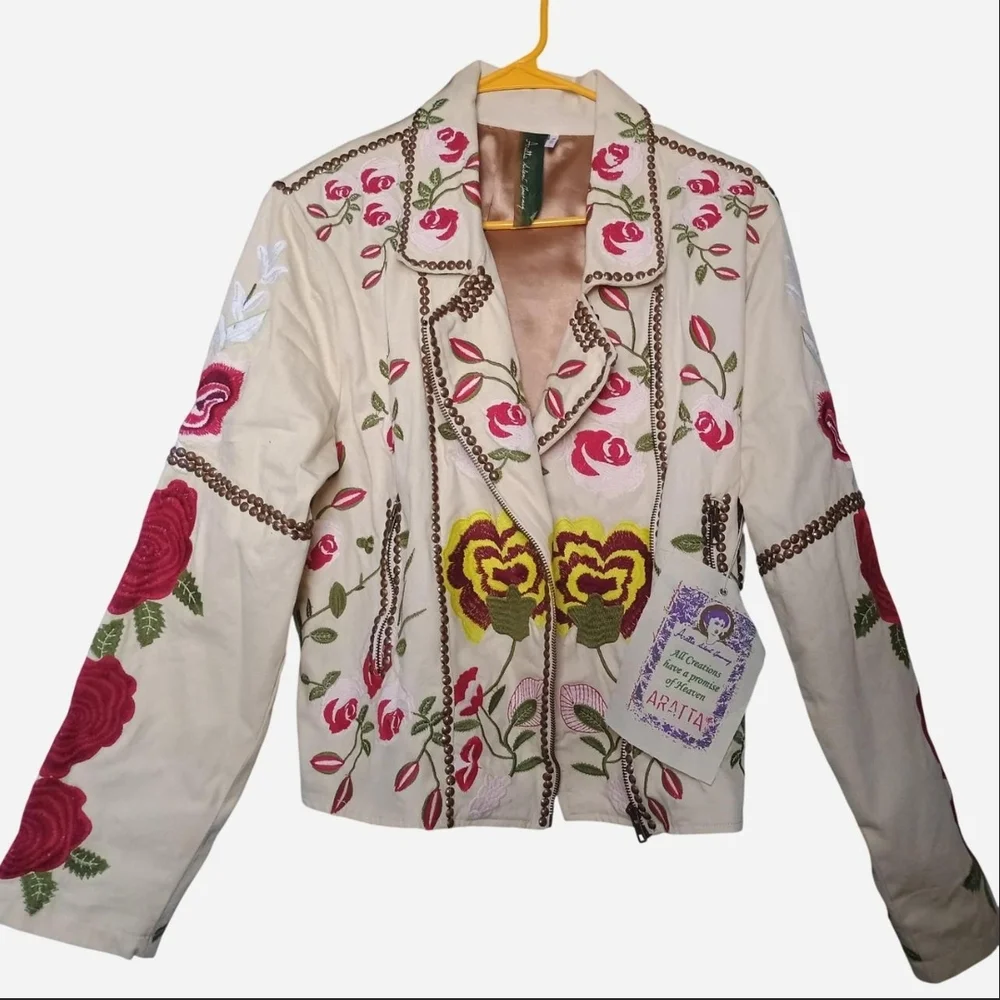 Floral Embroidered Women's Jacket - Picture 1 of 5
